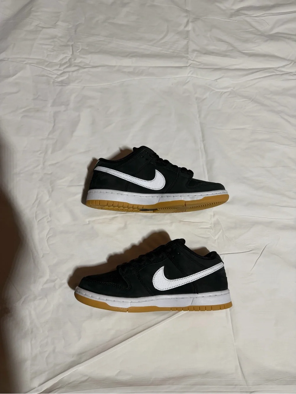 Nike SB Dunk Low Pro Black/White-black Men’s 4 Women’s 5.5 brand new
